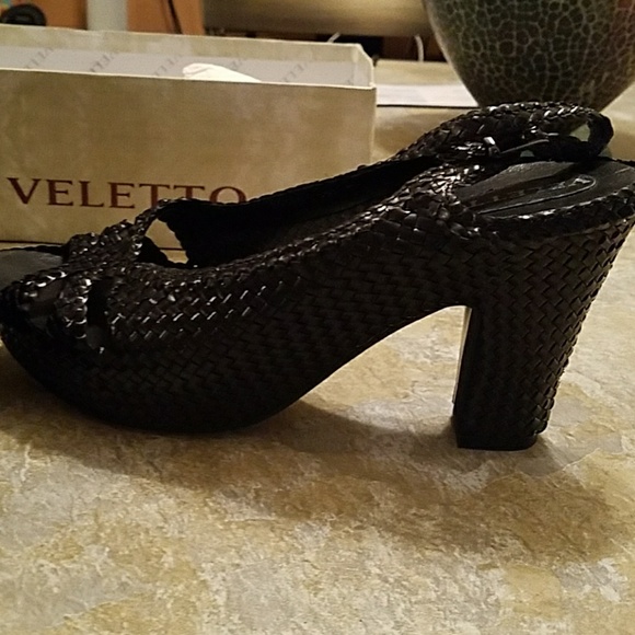 Veletto open toe slingbacks with block heel - Picture 2 of 3